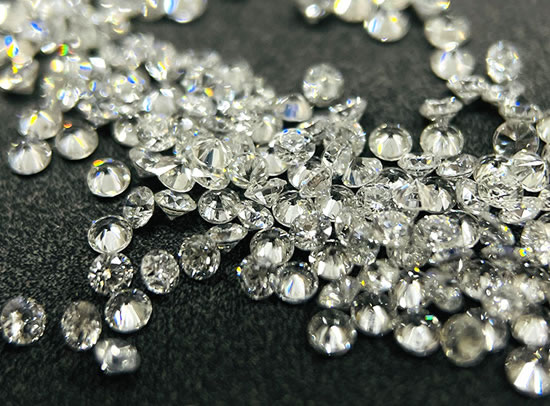 碩鉆珠寶倡導培育鉆石分厘鉆客戶朋友低碳哲學,向綠而行
,走可持續發展之路